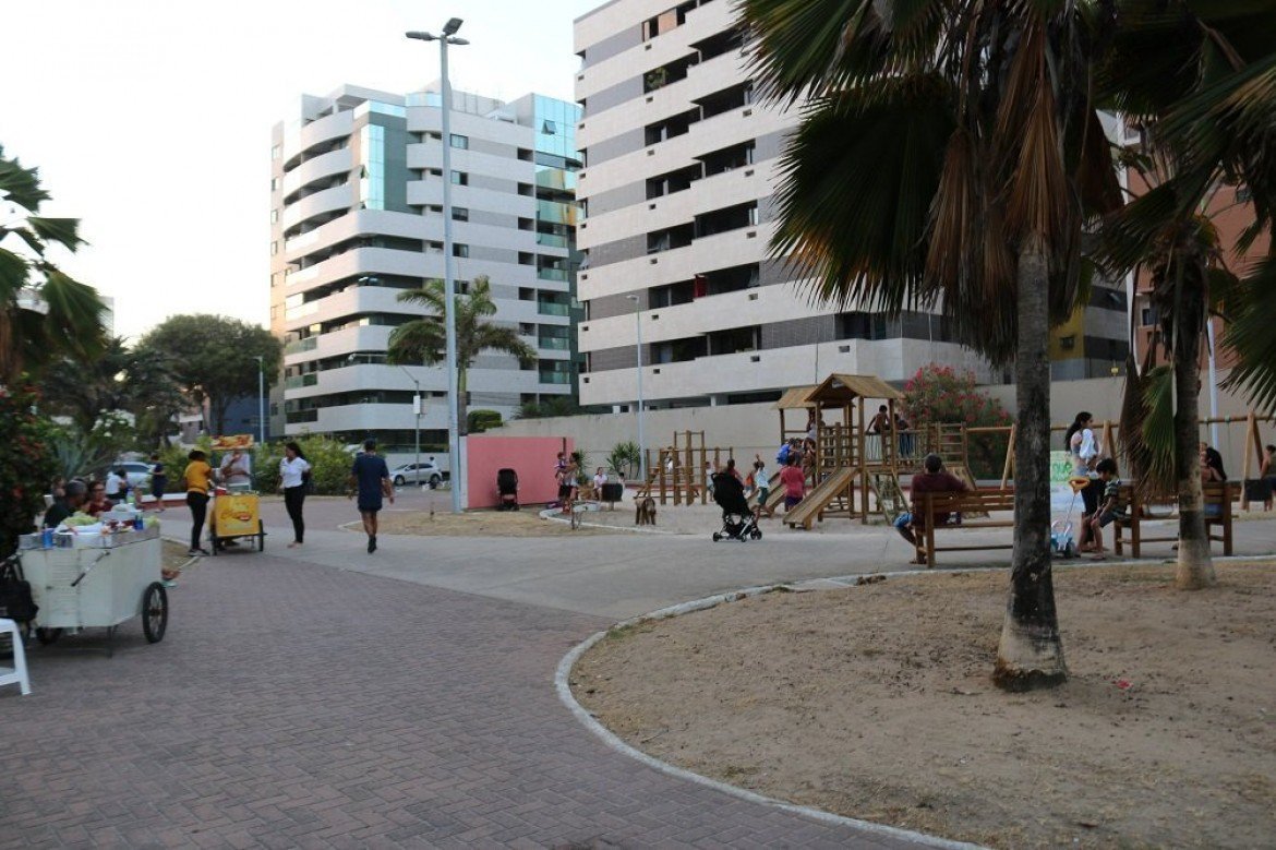 Parte principal da área de convivência, no Stella Maris, conta com mais de 800 metros quadrados.